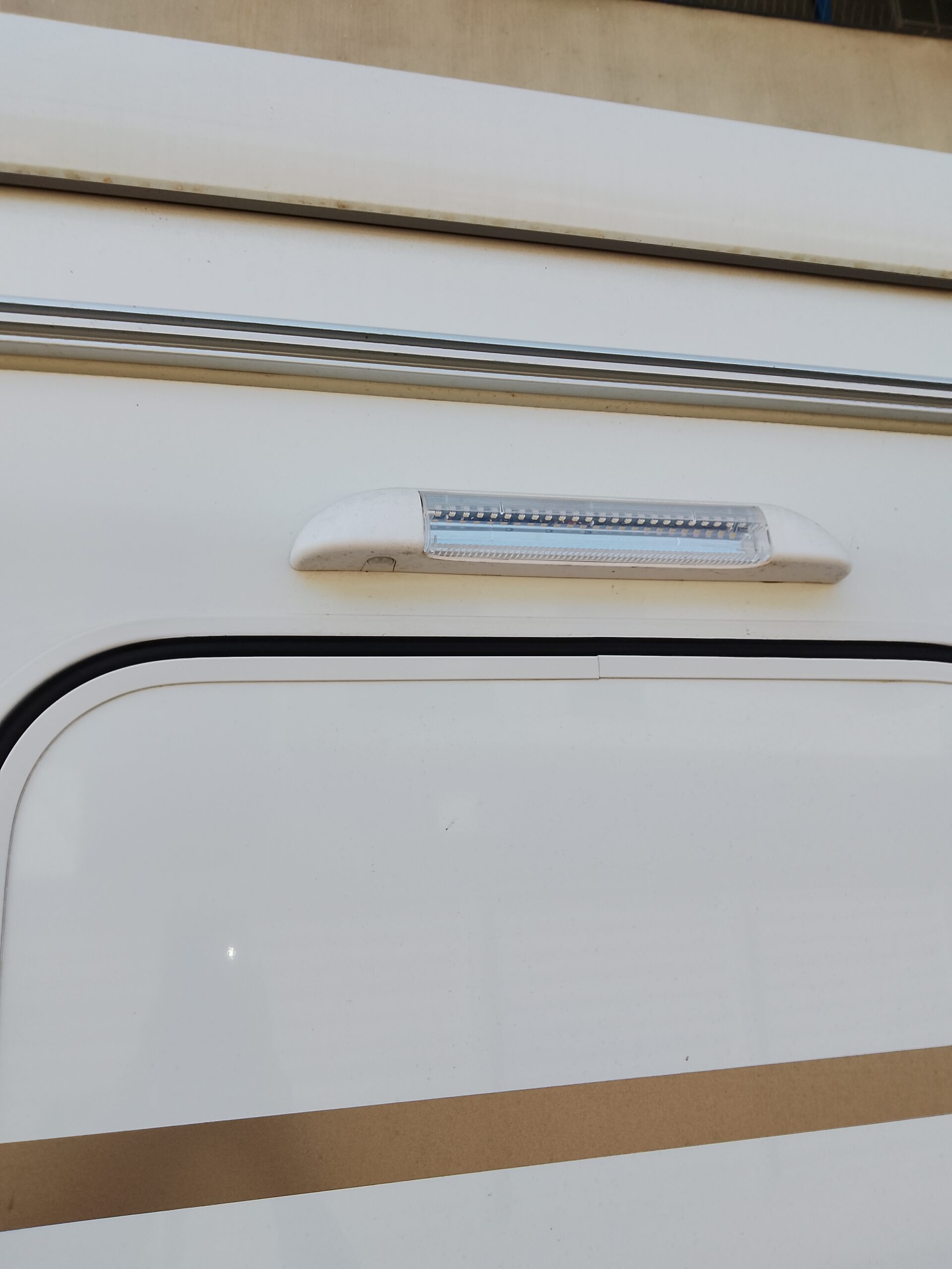 USATO caravan ERIBA NOVA LIGHT - immagine 12