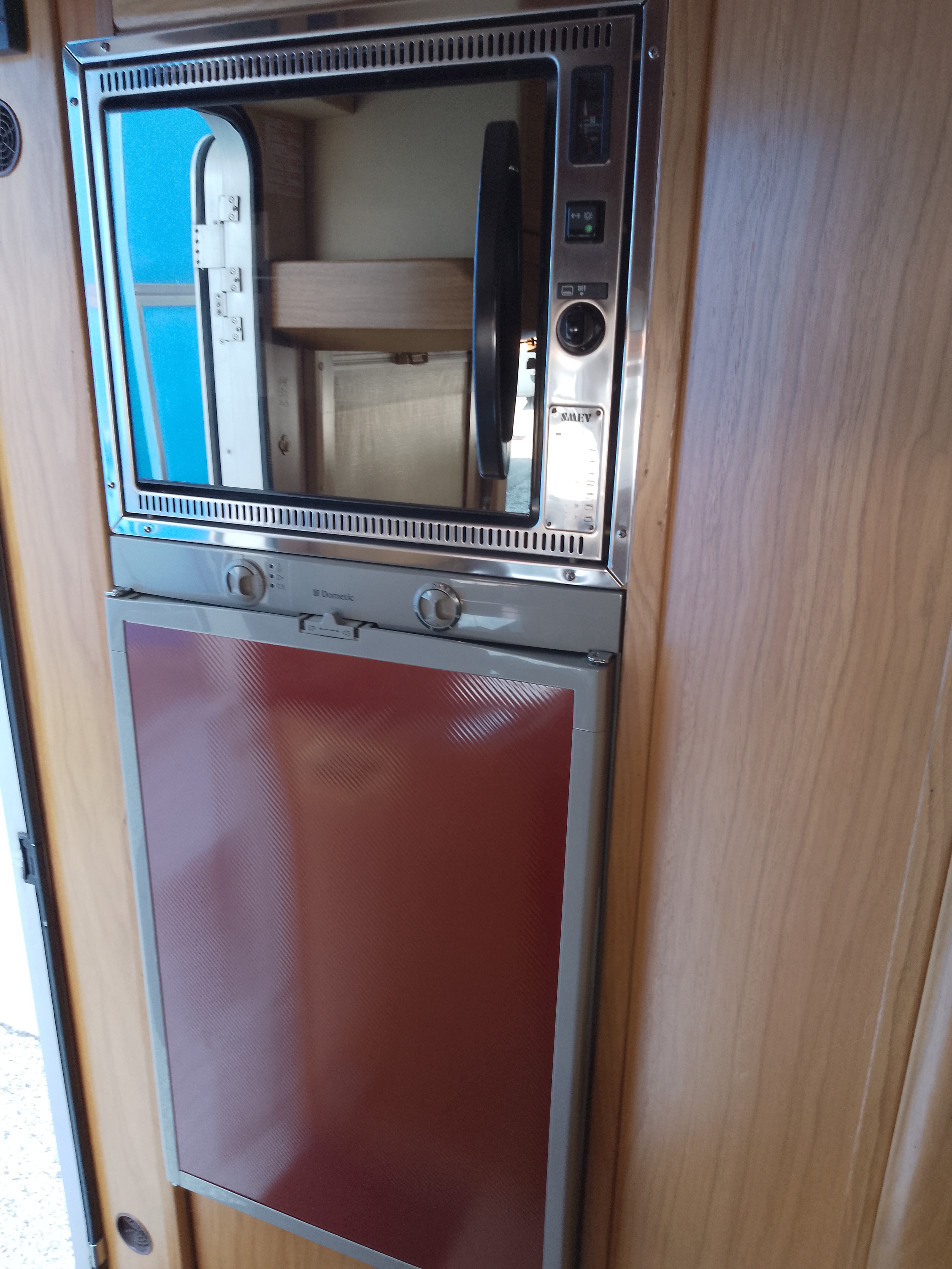 USATO Camper Laika Ecovip 4 su Ford Transit - immagine 7