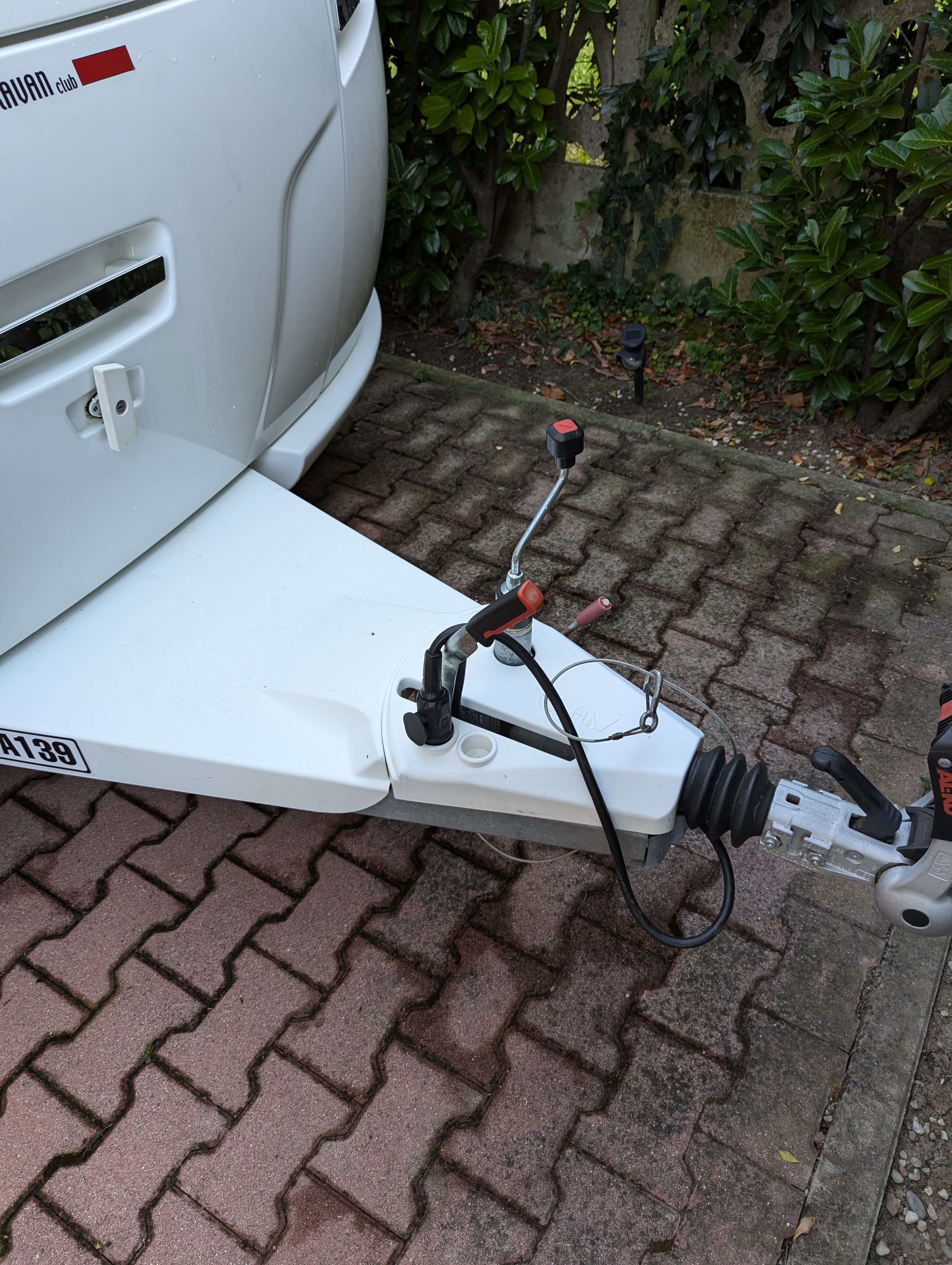 USATO CARAVAN FENDT BIANCO 435 - immagine 4